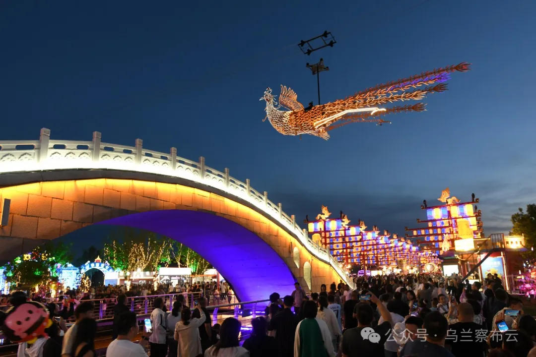 乌兰察布之夜街区